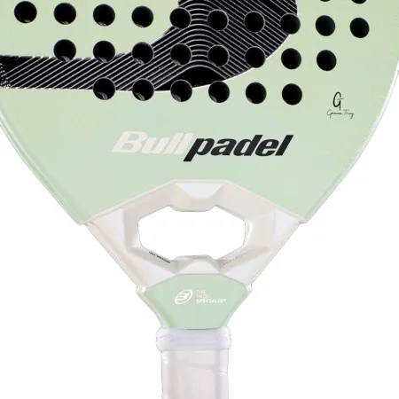 Ракетка для падела BULLPADEL Elite 02 2027, 497248,для профес-в, стекловолокно, карбон, молочн.,черн за 44&nbsp;339.40 ₽ купить в Казани